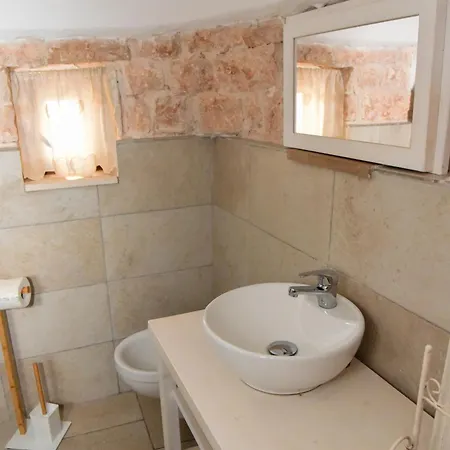 בית נופש Trulli Di Volta *